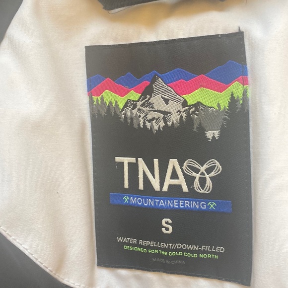 Tna Ronne down warmest parka - Picture 6 of 11